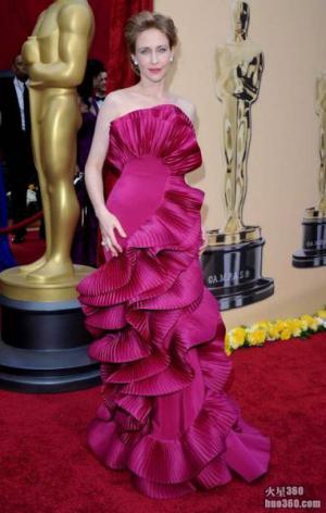 影星Vera Farmiga加盟A