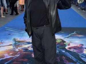 绝地武士天行者Mark Hamill将客串《闪电侠》(The Flash) 绝地武士天行者Mark Hamill将客串《闪电侠》(The Flash)