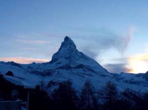 AMC迷你剧《夜班经理》(The Night Manager)全明星阵容 AMC迷你剧《夜班经理》(The Night Manager)全明星阵容